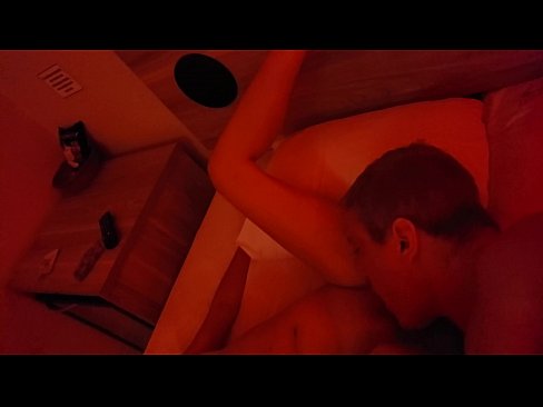 ❤️ Nire pussy bustia miazkatzen. ️❌ Sexu bideoa gugan