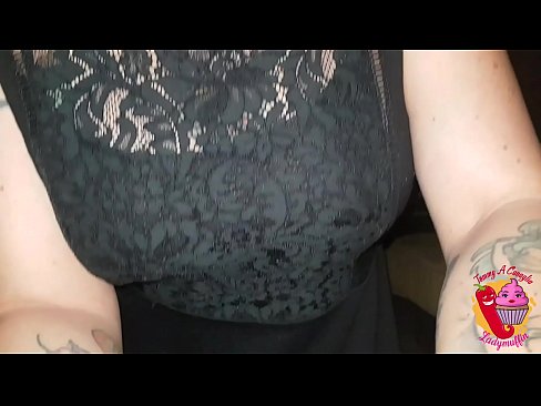❤️ Slutty arrebaordea ematen dio mamada bat eta gaztelaniaz ️❌ Sexu bideoa gugan